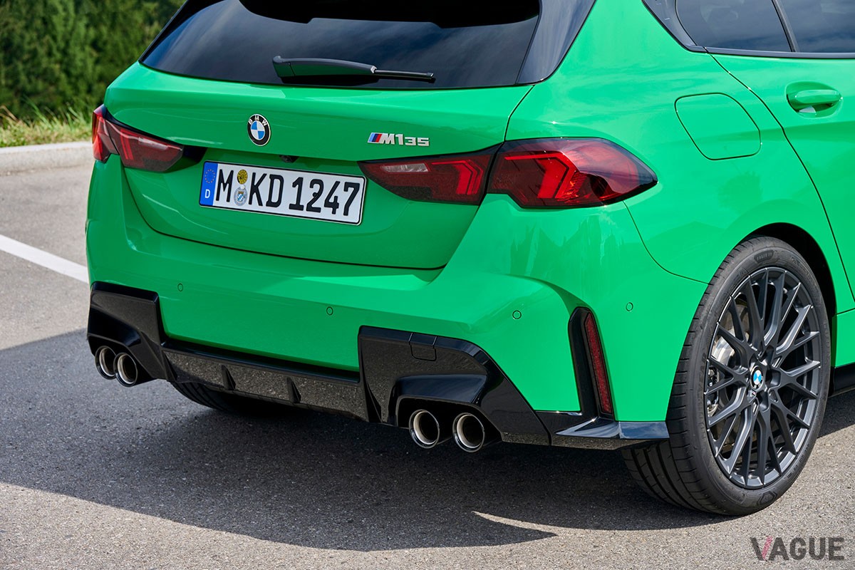 BMW新型「M135i xDrive」