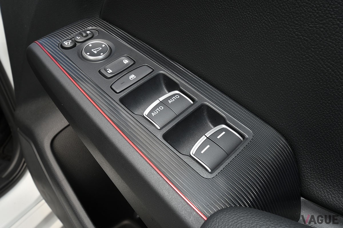 ホンダ「シビック」のラインナップに新たに加わったスポーティグレード「シビックRS」