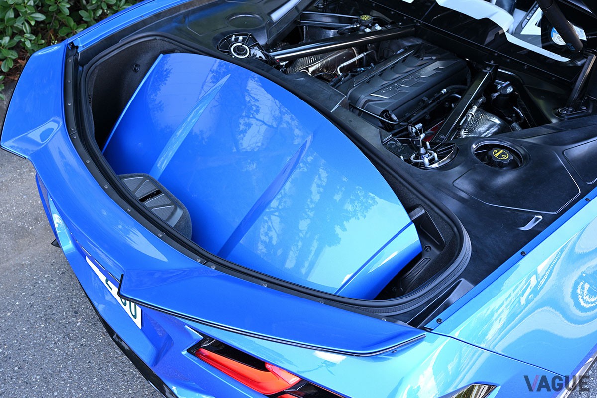 シボレー新型「コルベットE-Ray」