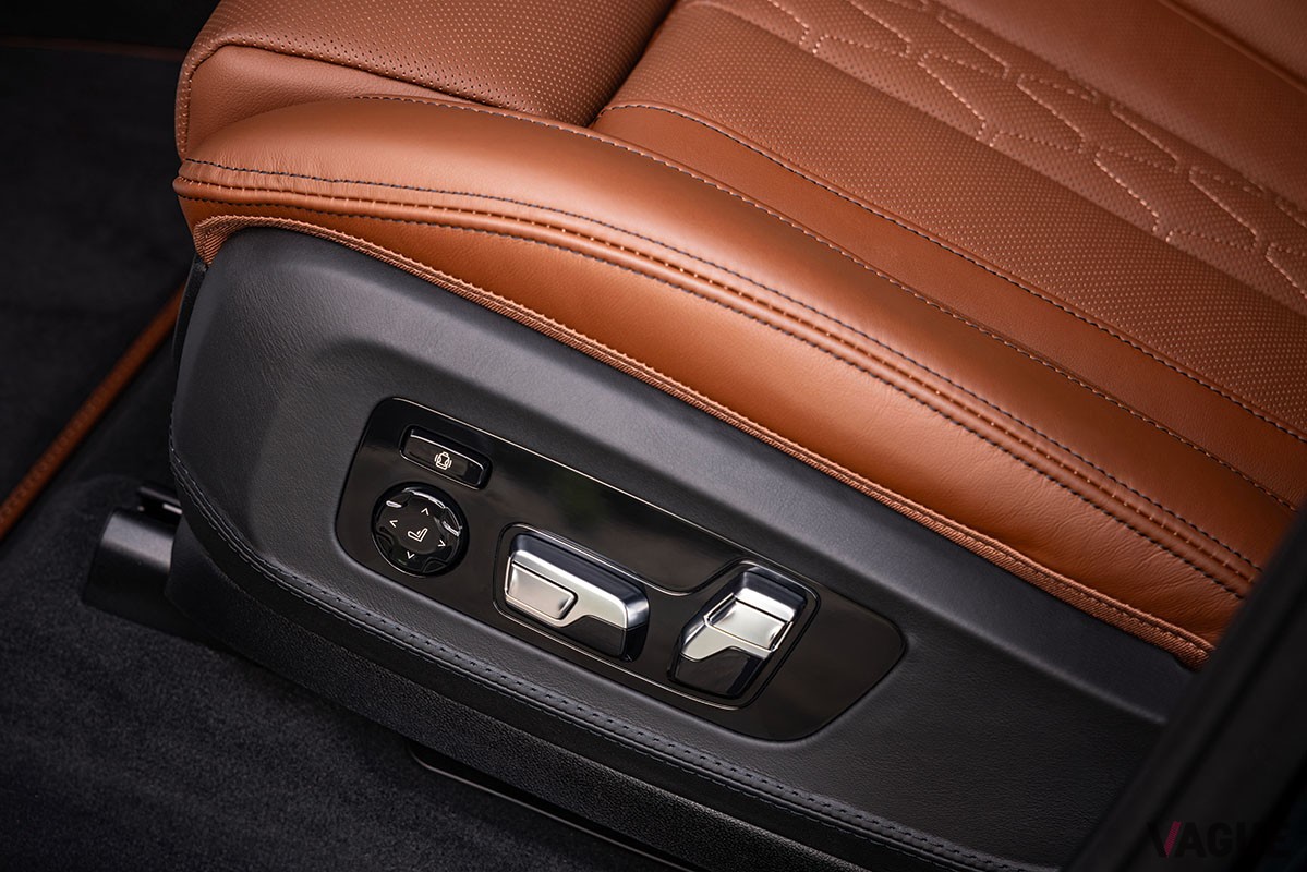 BMWアルピナ「XB7マヌファクトゥーア」の2025年モデル