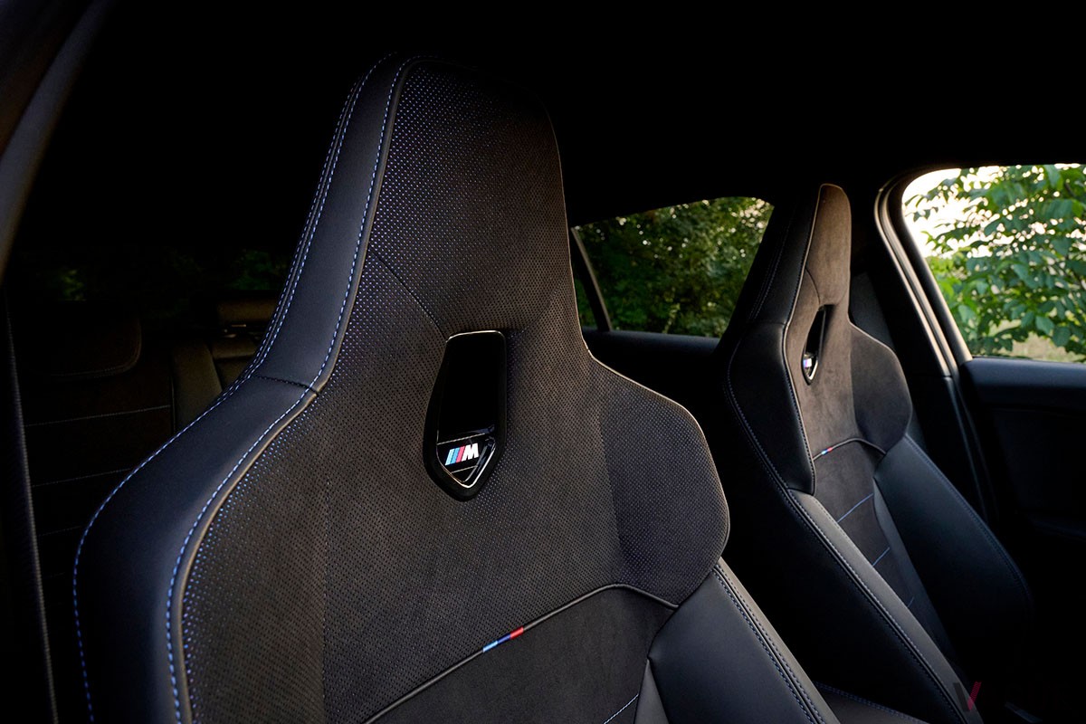 BMW新型「M135i xDrive」