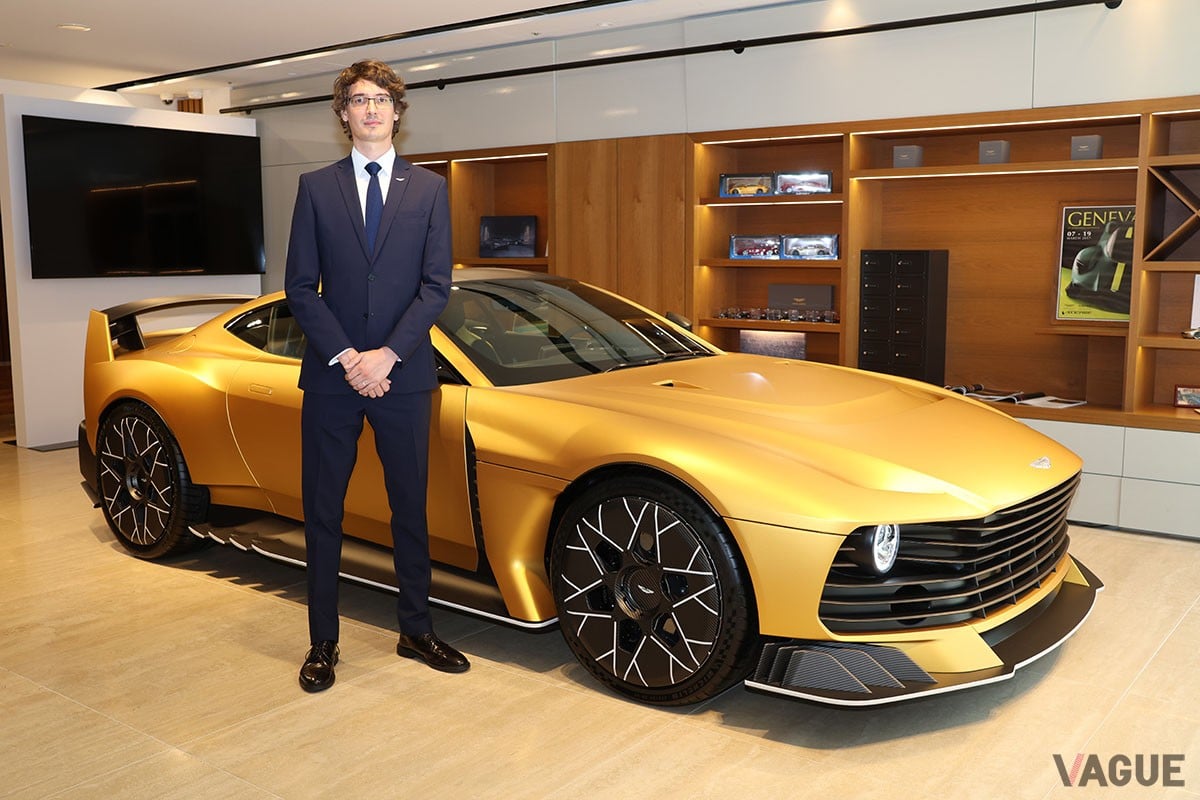 アストン マーティンの超スペシャルモデル「ヴァリアント」とビスポークサービス「Q by Aston Martin」のサム・ベネッツさん