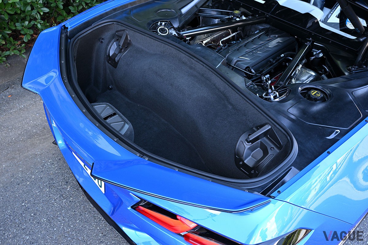 シボレー新型「コルベットE-Ray」