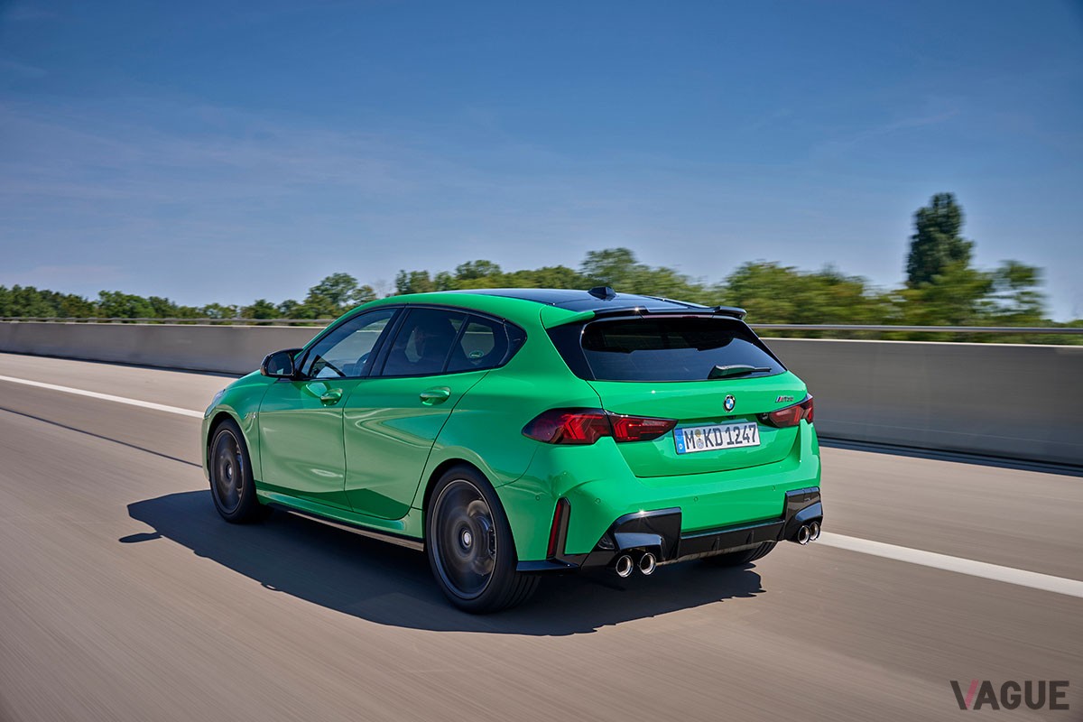 BMW新型「M135i xDrive」