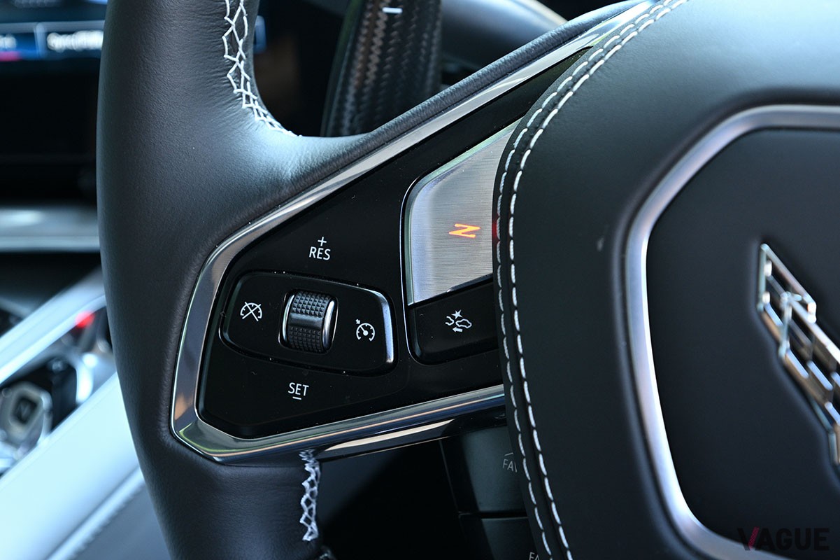 シボレー新型「コルベットE-Ray」