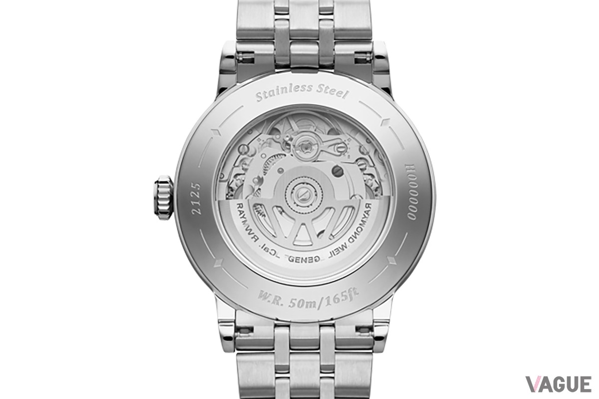 ビジネスシーンなどで日常使いしやすい5連ブレスレットモデルも登場（品番：2125-ST-65001・30万8000円）