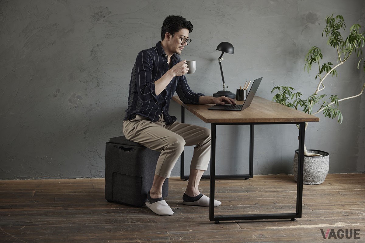 スツールとしてもマルチに活躍。来客時などにもひとつあると便利なはず