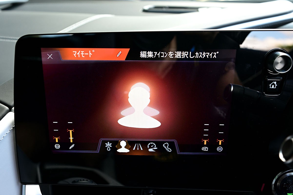 シボレー新型「コルベットE-Ray」