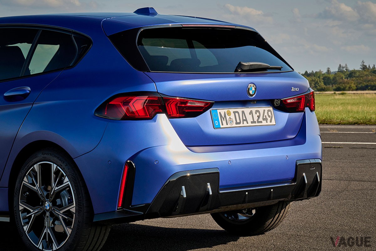 BMW新型「120」