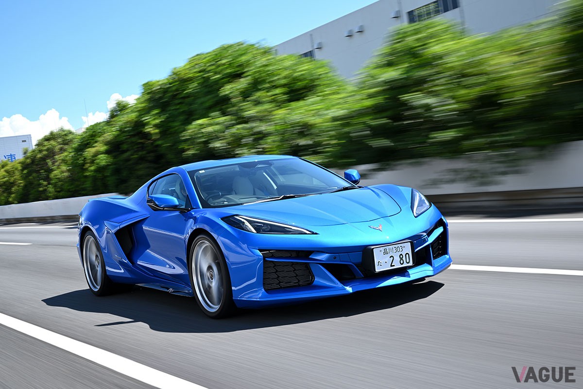 シボレー新型「コルベットE-Ray」