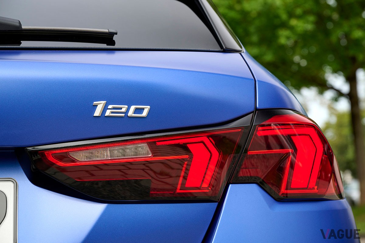 BMW新型「120」