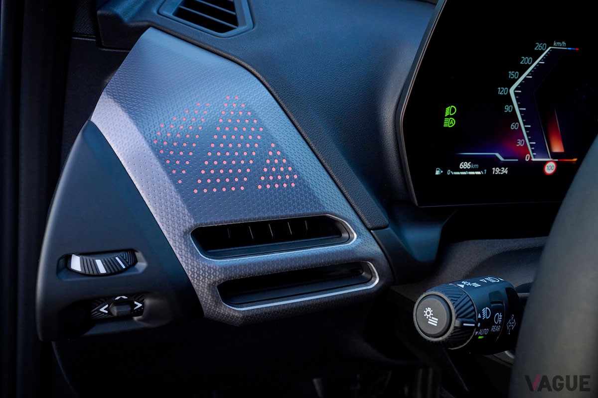 BMW新型「120」
