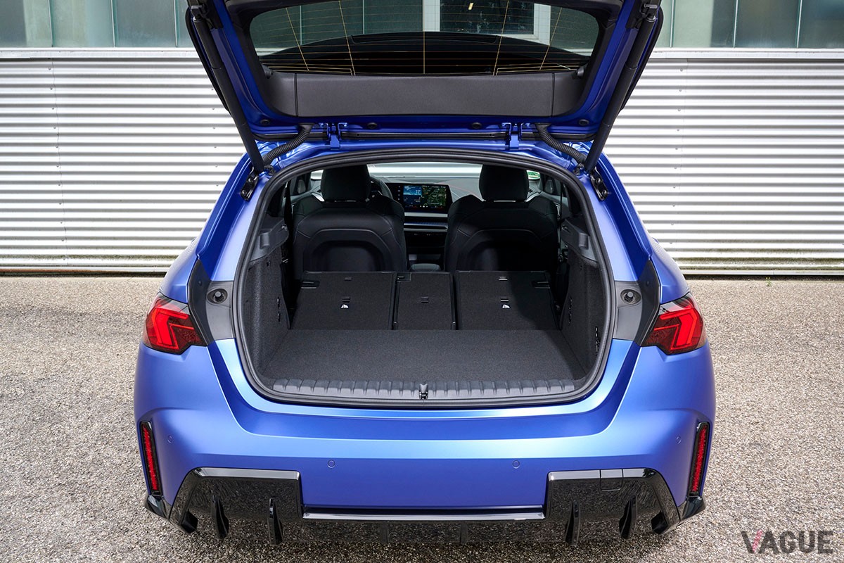 BMW新型「120」