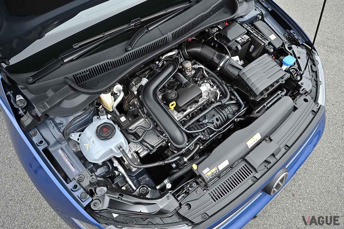 VW「ポロ」。Bセグメントコンパクトカーだがハイオク仕様だ