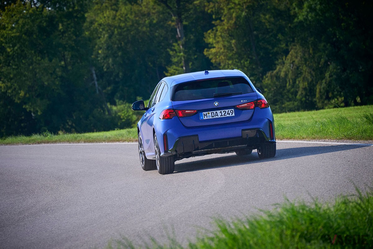 BMW新型「120」