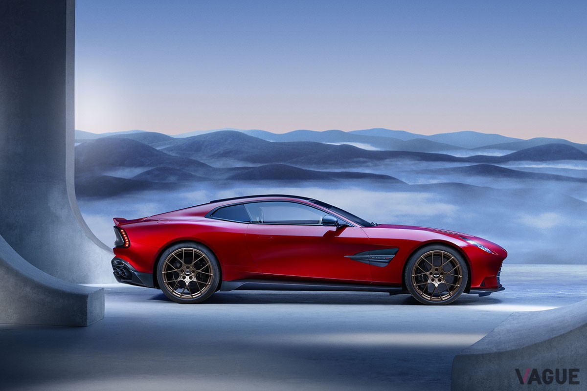 世界初公開されたアストンマーティン新型「ヴァンキッシュ」