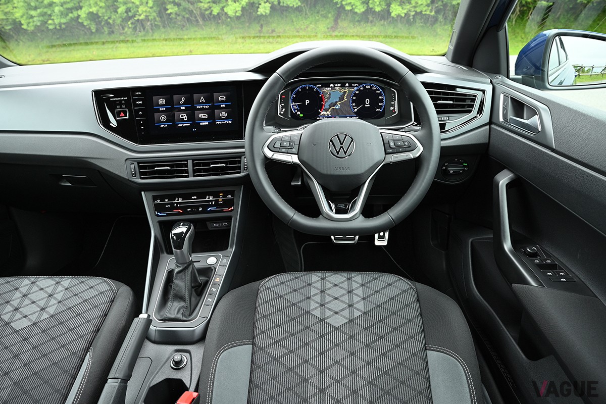 VW「ポロ」。Bセグメントコンパクトカーだがハイオク仕様だ