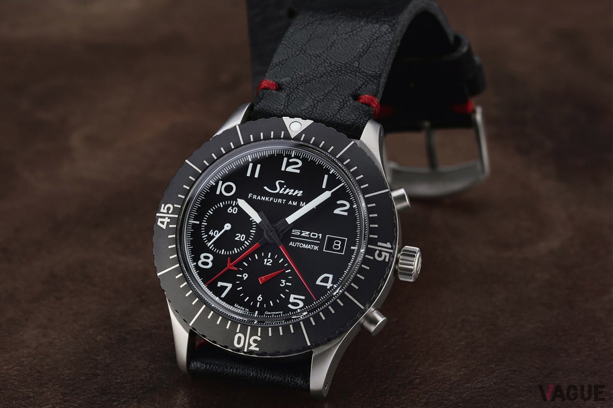 ケースサイズは前身モデルと同様に43mmとなっているが、ラグ幅を22mmへと広げている