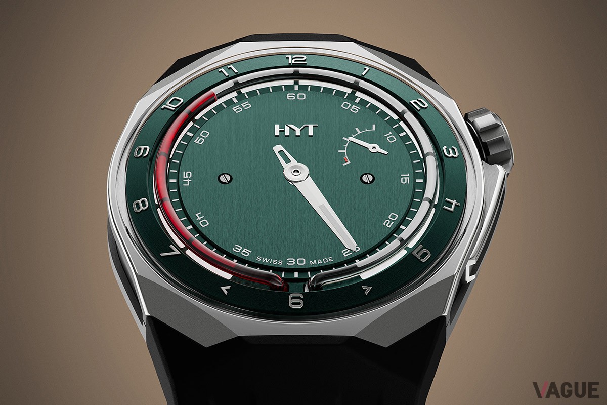 HYTとしては意外なデザインであった「T1」に期間限定発売の新色が誕生。こちらはグリーン