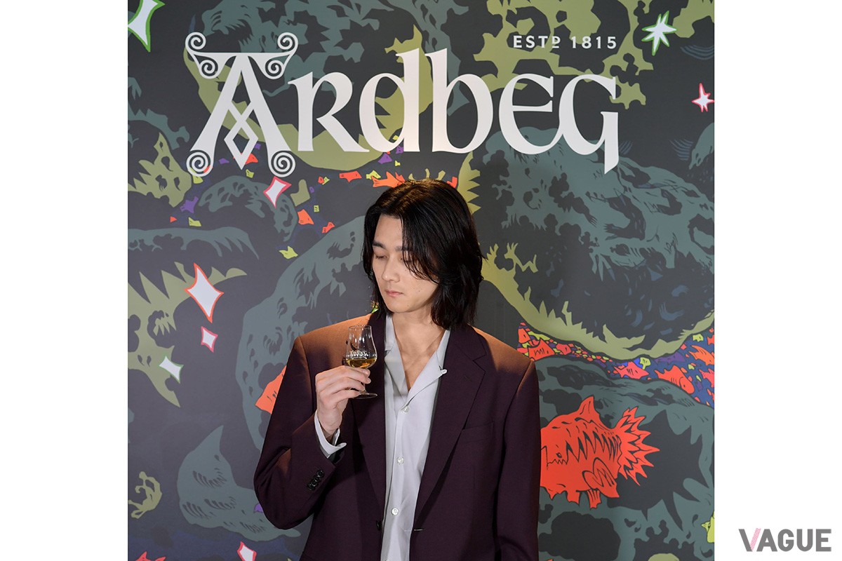 アードベッグを愛飲するウイスキーラヴァーである山田優さん、RED RICEさん、栁俊太郎さんが駆け付けた