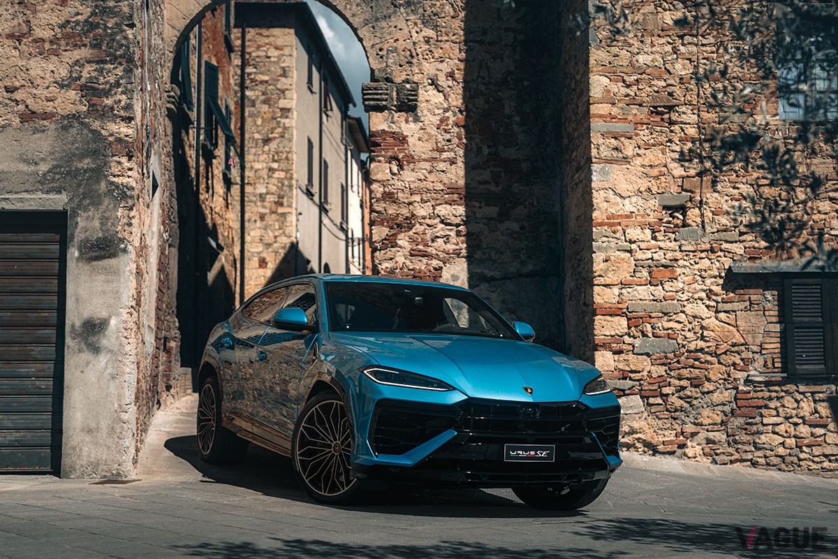 ランボルギーニ新型「ウルスSE」