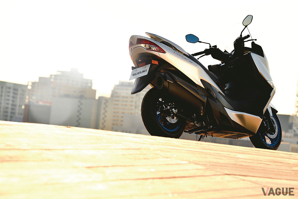 国産唯一の400ccビッグスクーターであるスズキ「バーグマン400 ABS」の価格が改定された