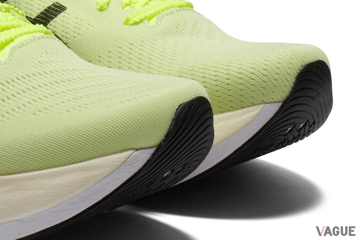 アシックス「S4＋ YOGIRI」