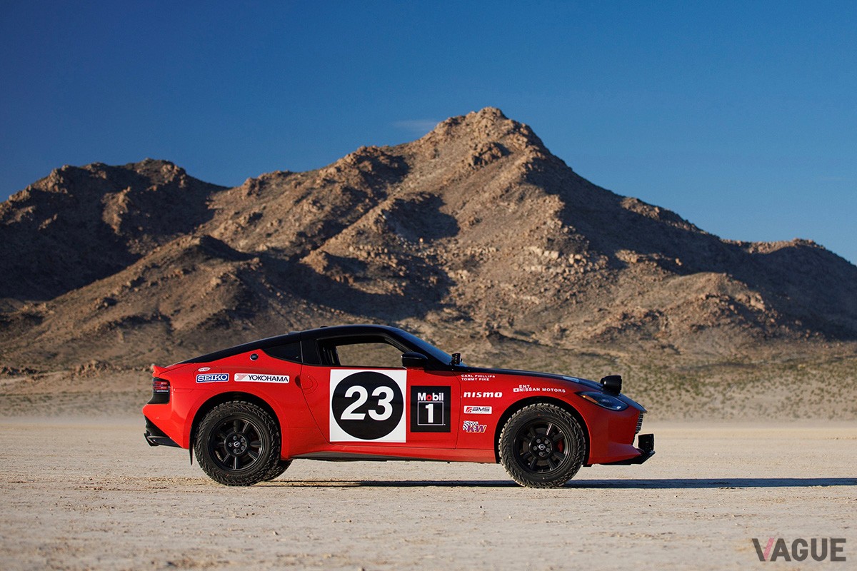 KW製サファリサスペンションとニスモのサスペンションパーツを組み合わせ、車高を2インチ（約50mm）アップさせている