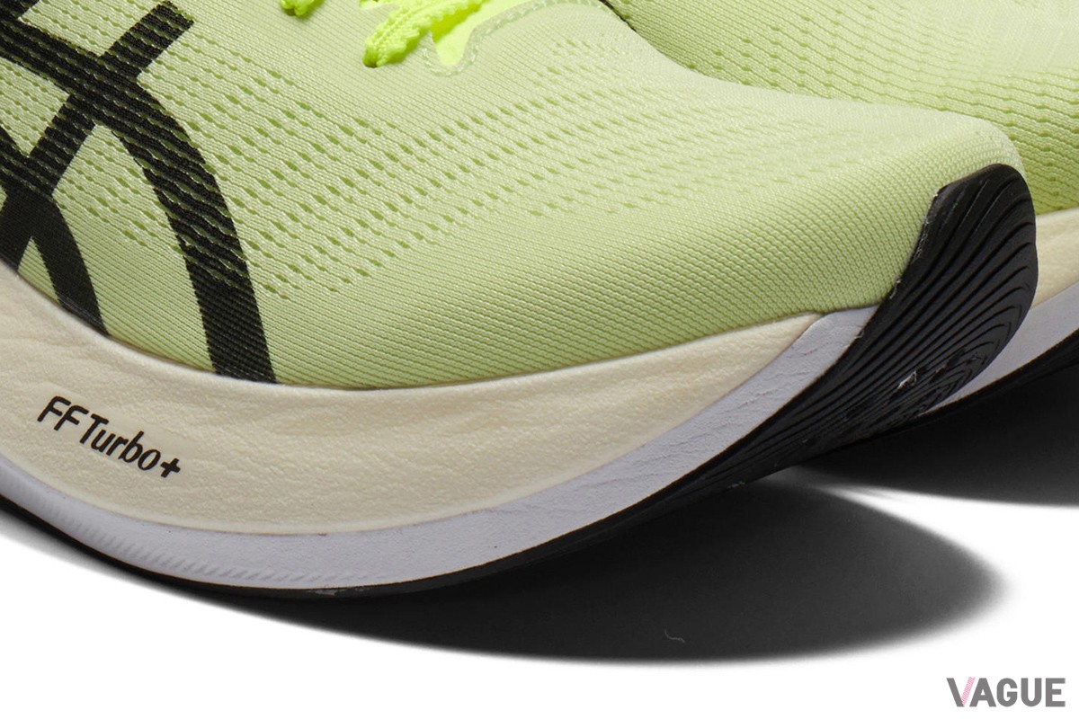 アシックス「S4＋ YOGIRI」