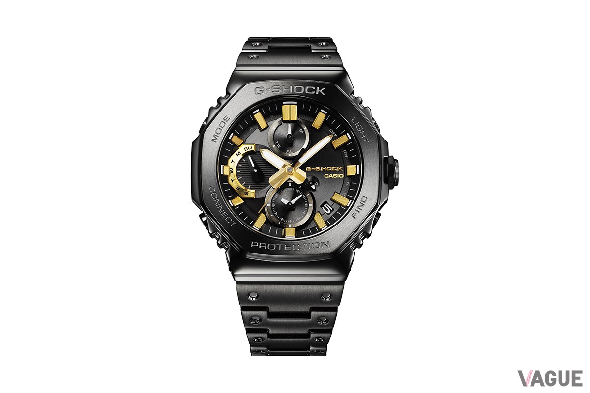 「ジーショック（G-SHOCK）」は、バンドに一駒だけゴールドIPを施し「50th ANNIVERSARY」を刻印。フェイス外周部には「01」のデザインを透明印刷
