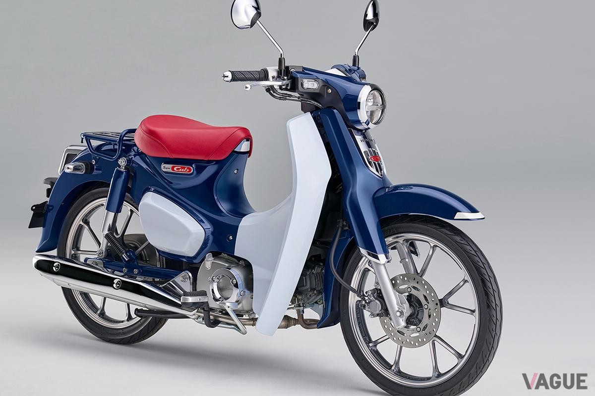 2018年6月に発売されたホンダ「スーパーカブC125」。1958年登場の初代スーパーカブをオマージュしたモデルだ