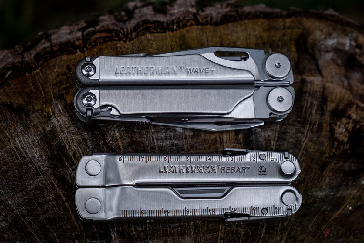 「REBAR」（写真下）を優美なラインの「WAVE+」と並べると、箱型と呼ばれる理由がよくわかります。