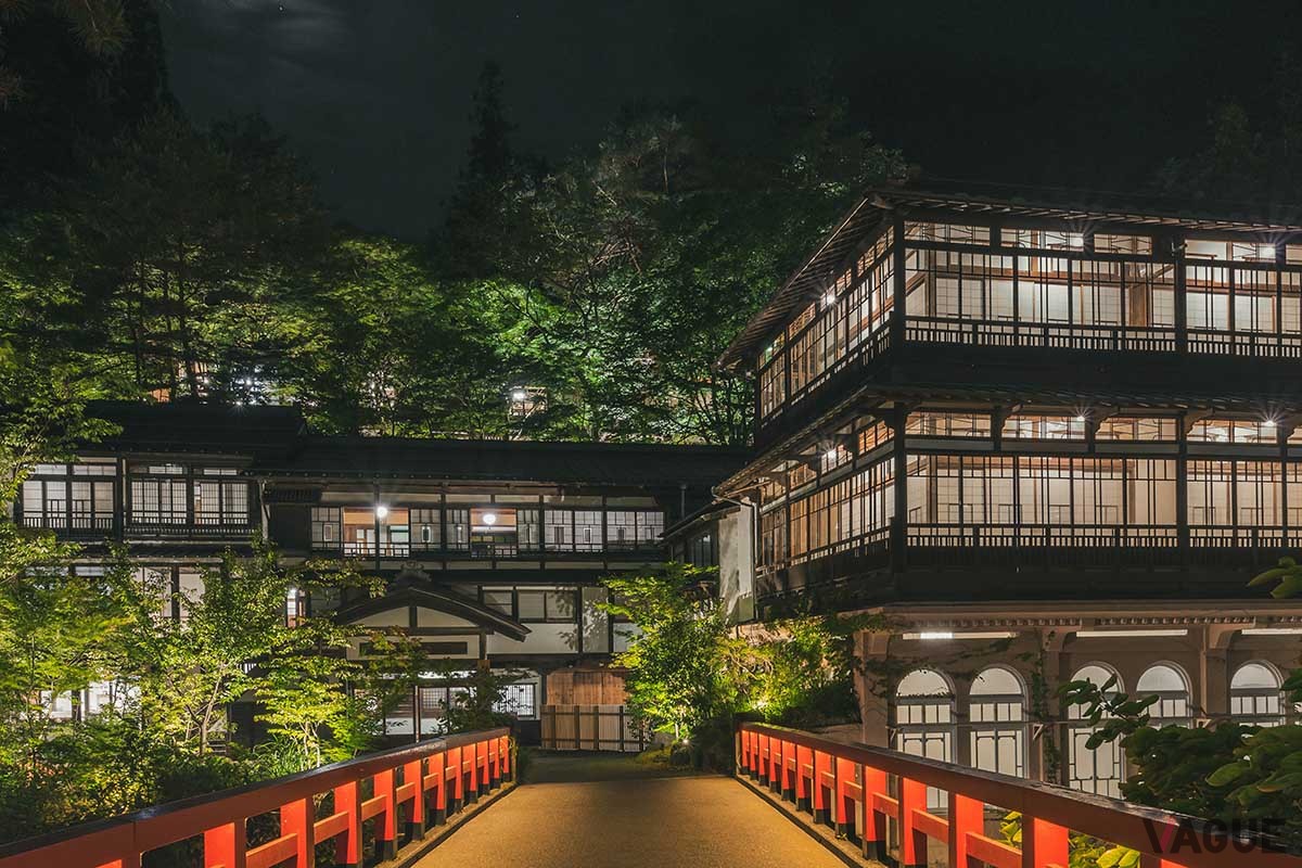 群馬県、四万温泉にある「積善館」