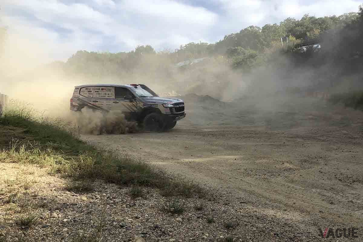 TLC「ランドクルーザー300 GR SPORT」2024ダカールラリー参戦車両