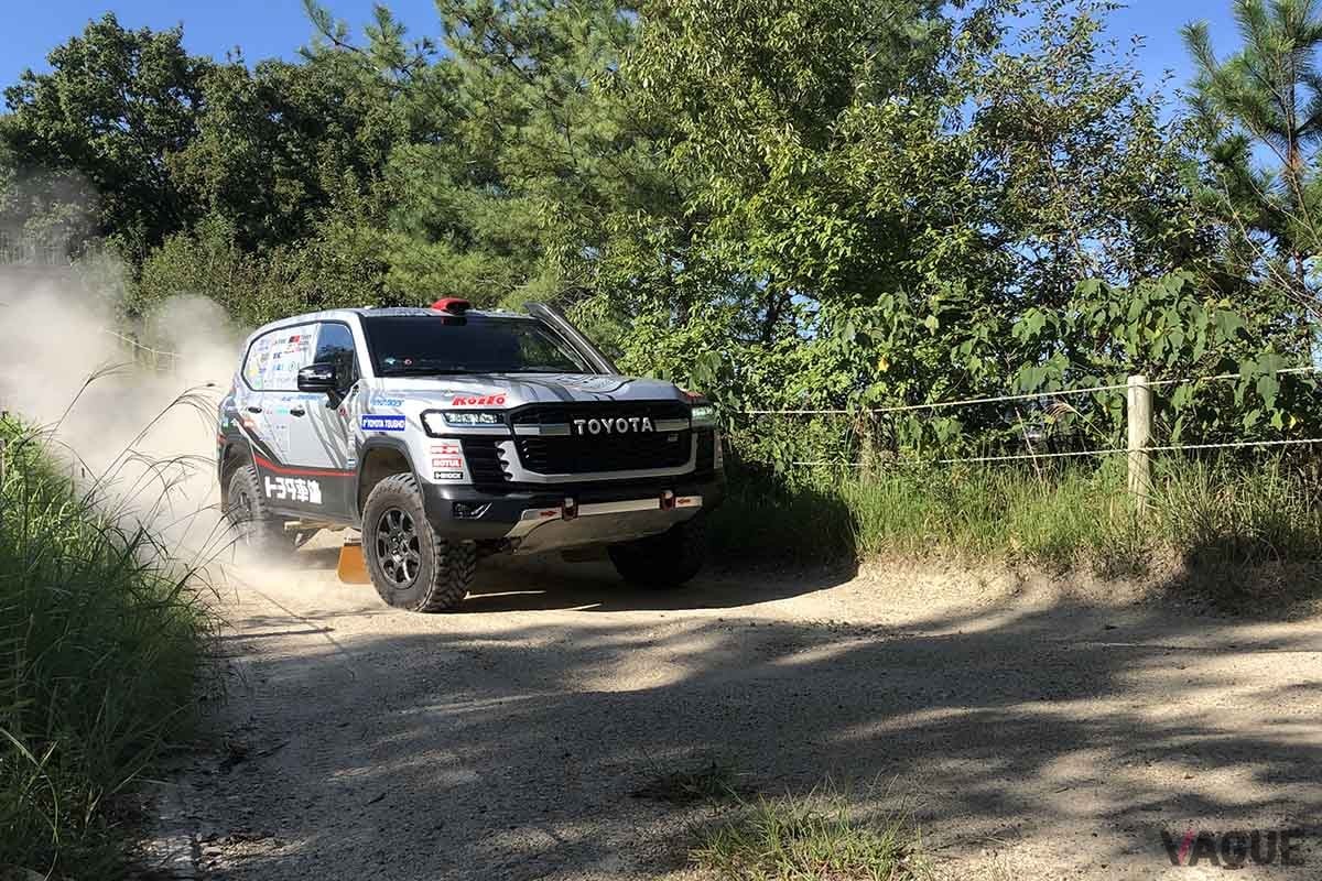 TLC「ランドクルーザー300 GR SPORT」2024ダカールラリー参戦車両