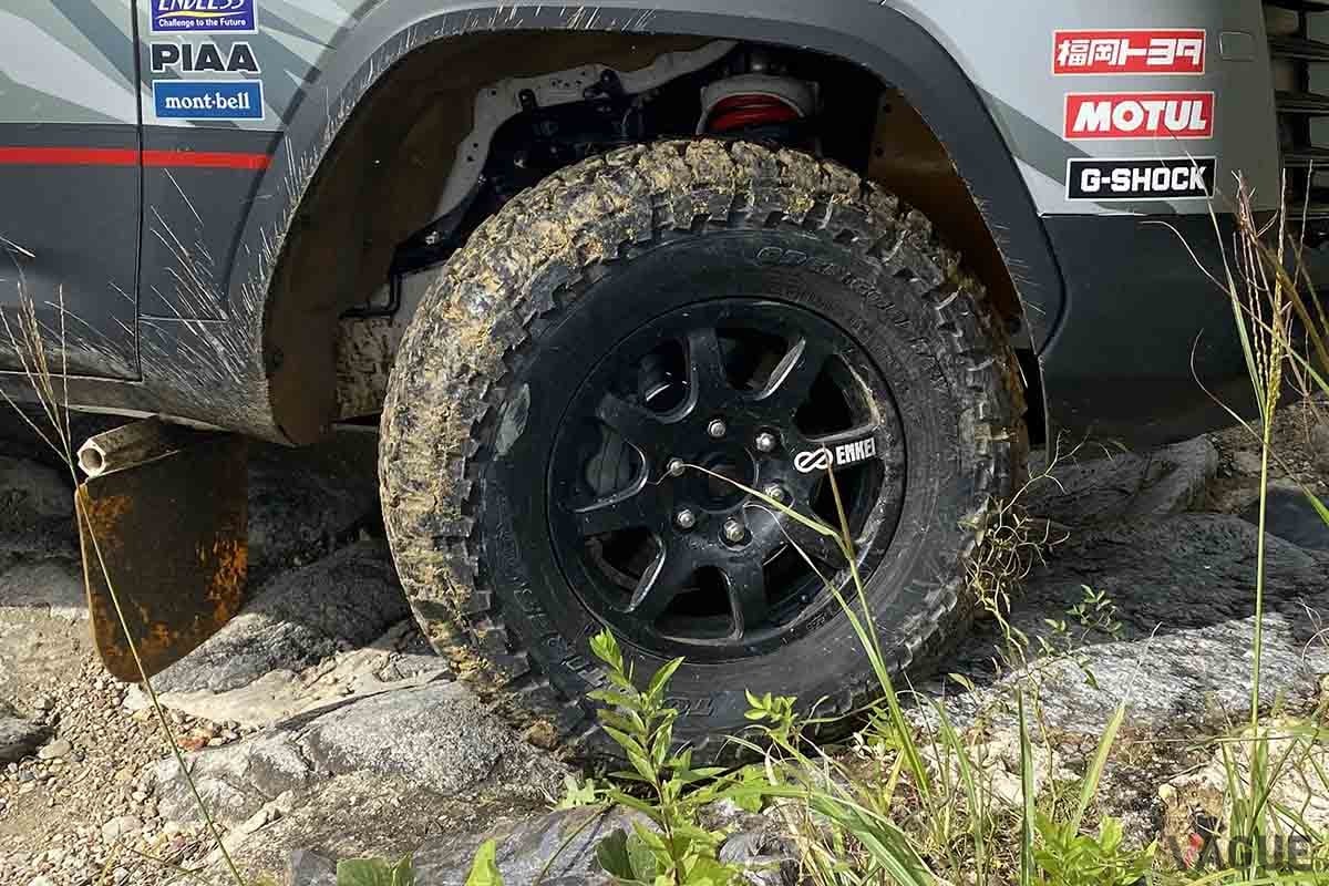 TLC「ランドクルーザー300 GR SPORT」2024ダカールラリー参戦車両