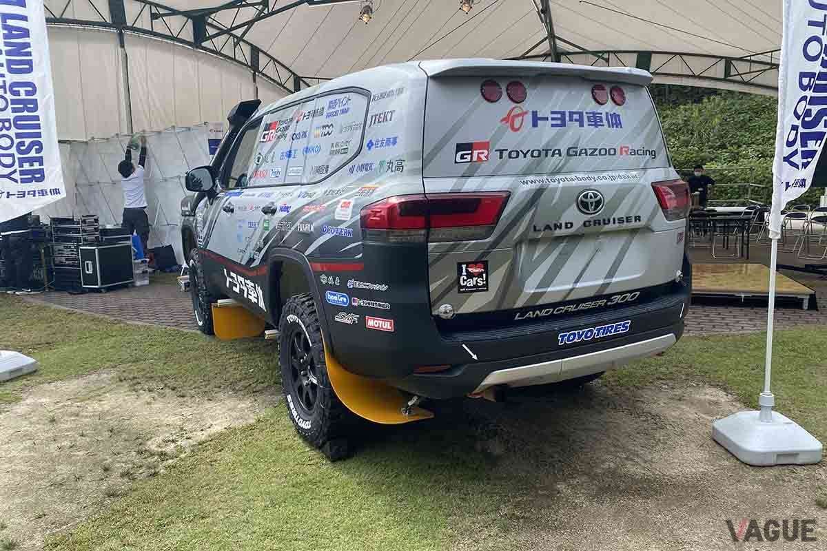 TLC「ランドクルーザー300 GR SPORT」2024ダカールラリー参戦車両