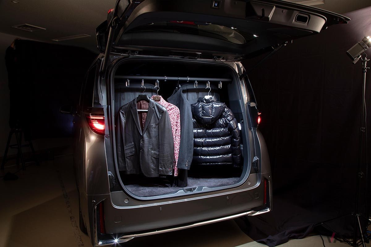 トヨタ車体「ヴェルファイア スペーシャスラウンジ コンセプト」