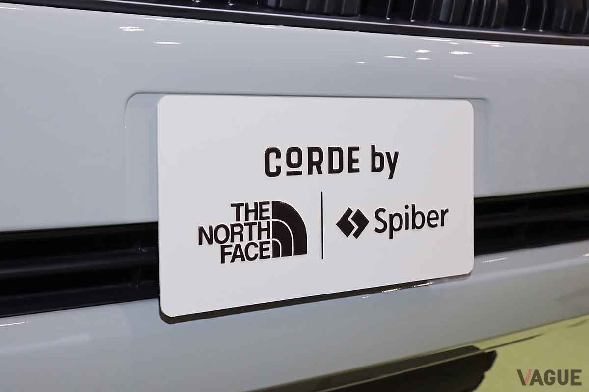 ジャパンモビリティーショー2023に出展されている「CORDE byランドクルーザープラド NEWSCAPE」