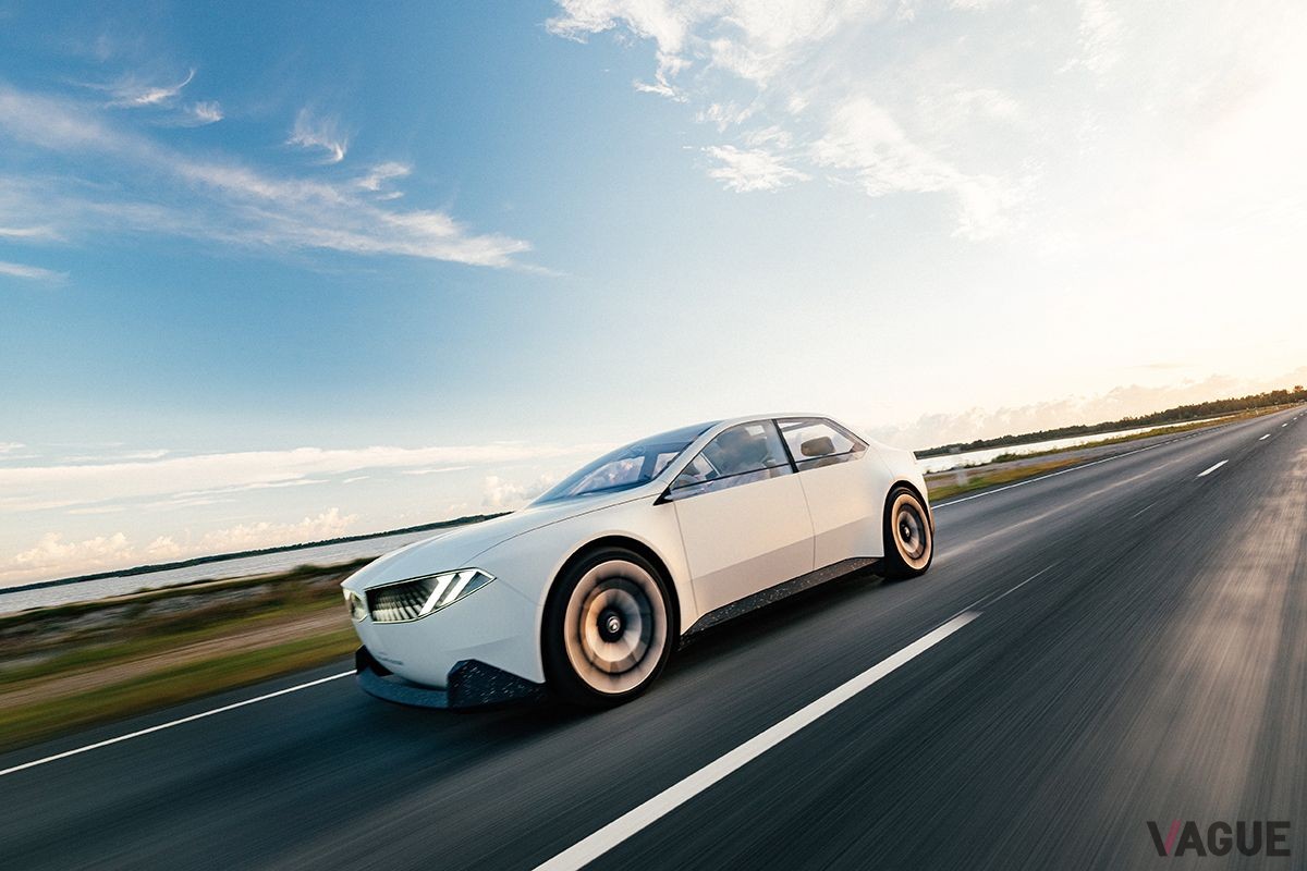 ジャパンモビリティショー2023に出展されたBMW「ビジョン・ノイエ・クラッセ」