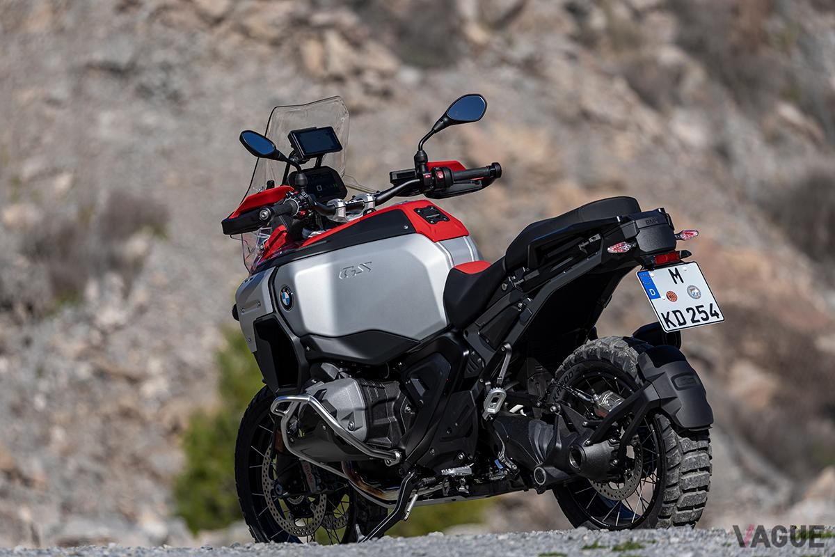 2024年9月7日に登場した最新型のBMWモトラッド「R1300GSアドベンチャー」。