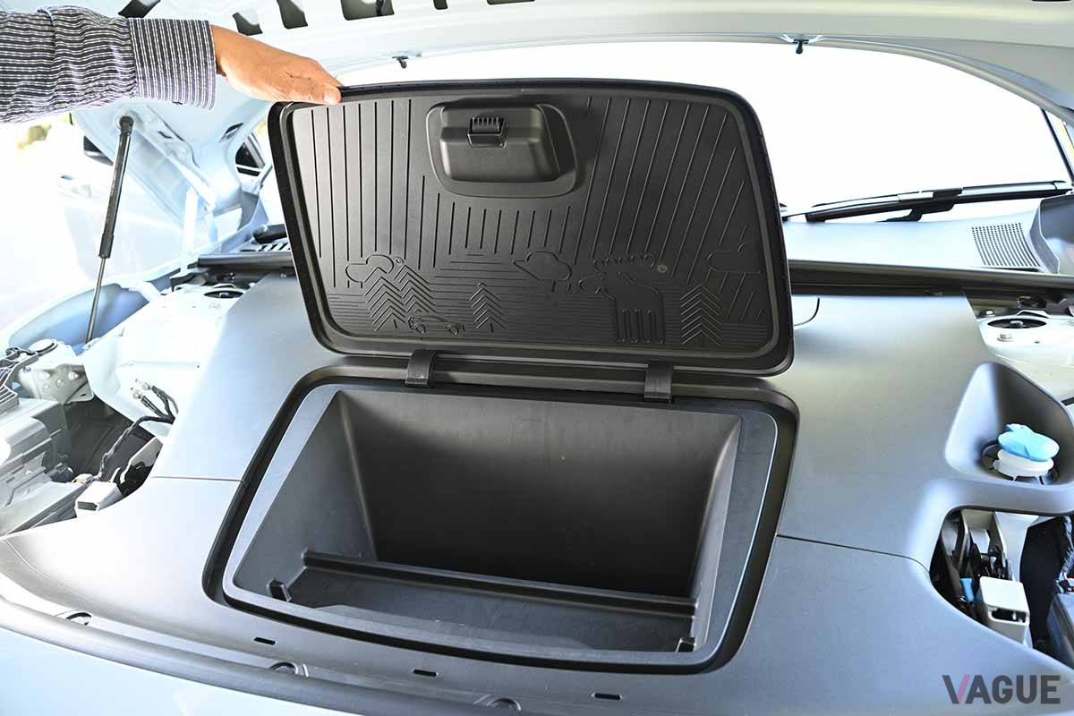 ボルボ新型「EX30」のフロント荷室