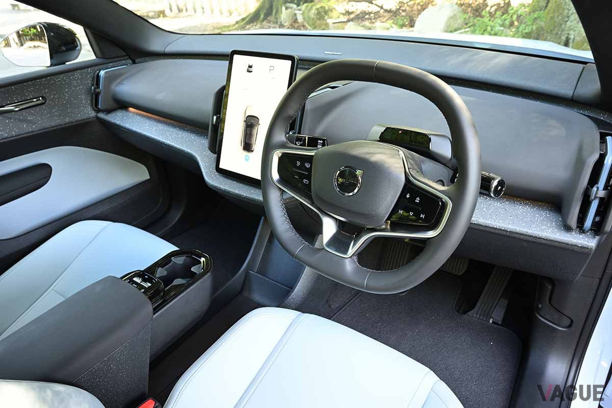ボルボ新型「EX30」のインテリア