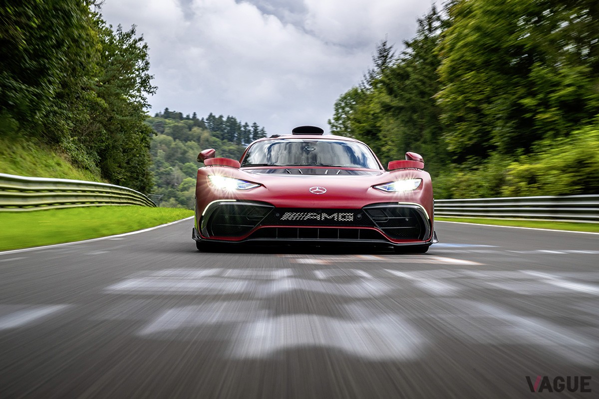 ノルドシュライフェで6分29秒090という量産車の新記録を叩き出したメルセデスAMG「ワン」