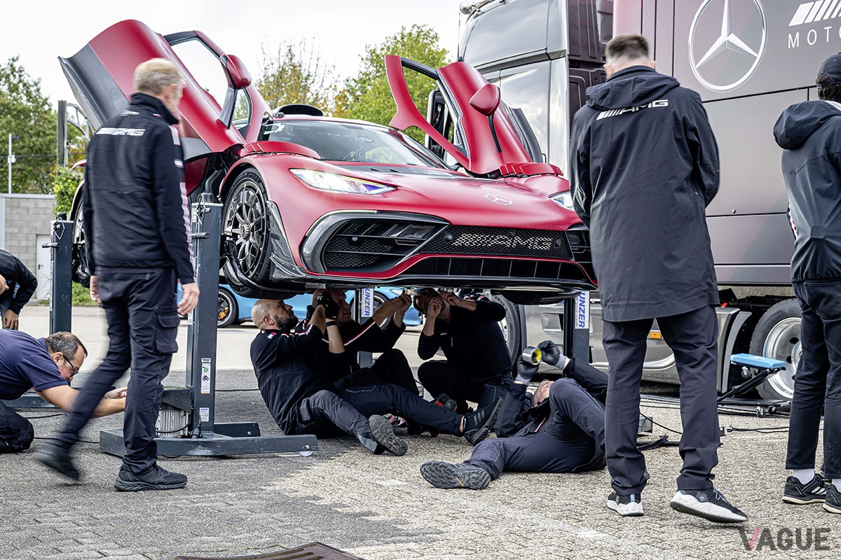 ノルドシュライフェで6分29秒090という量産車の新記録を叩き出したメルセデスAMG「ワン」