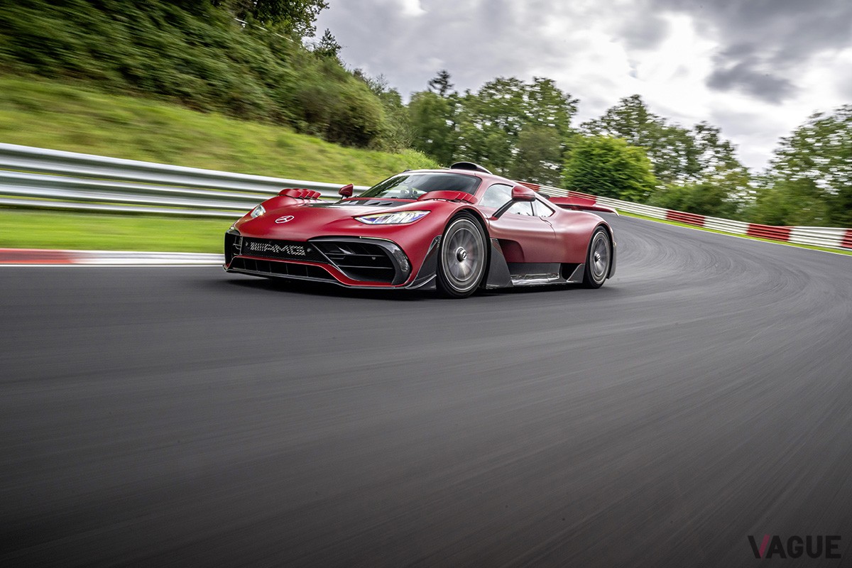 ノルドシュライフェで6分29秒090という量産車の新記録を叩き出したメルセデスAMG「ワン」
