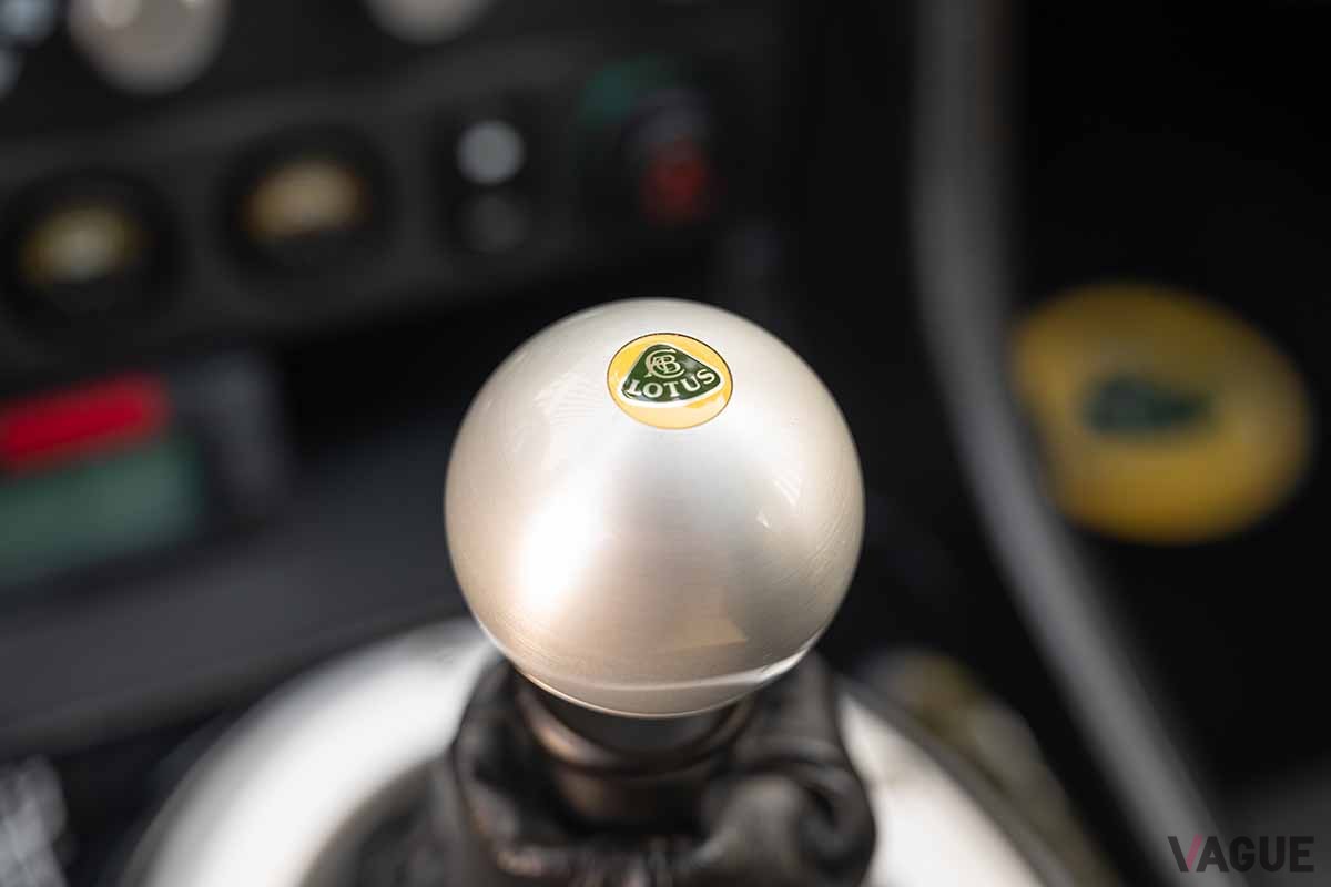 海外オークションに出品された2003年式ロータス「エスプリ V8 SEファイナルエディション」 William Walker ©2024 Courtesy of RM Sotheby's