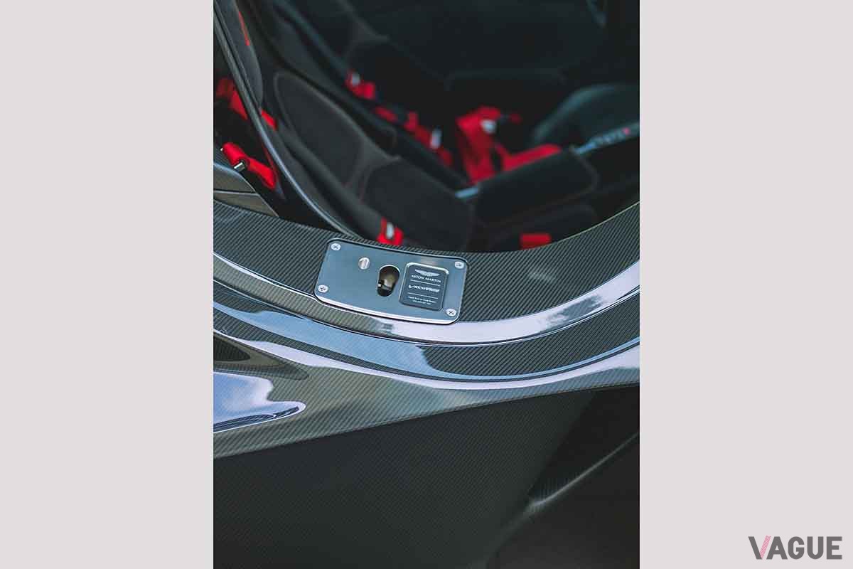 RMサザビーズオークションに登場した20222年式アストンマーティン「ヴァルキリー」走行距離わずか109㎞という極上車だ Alfie Goodrich ©2024 Courtesy of RM Sotheby's