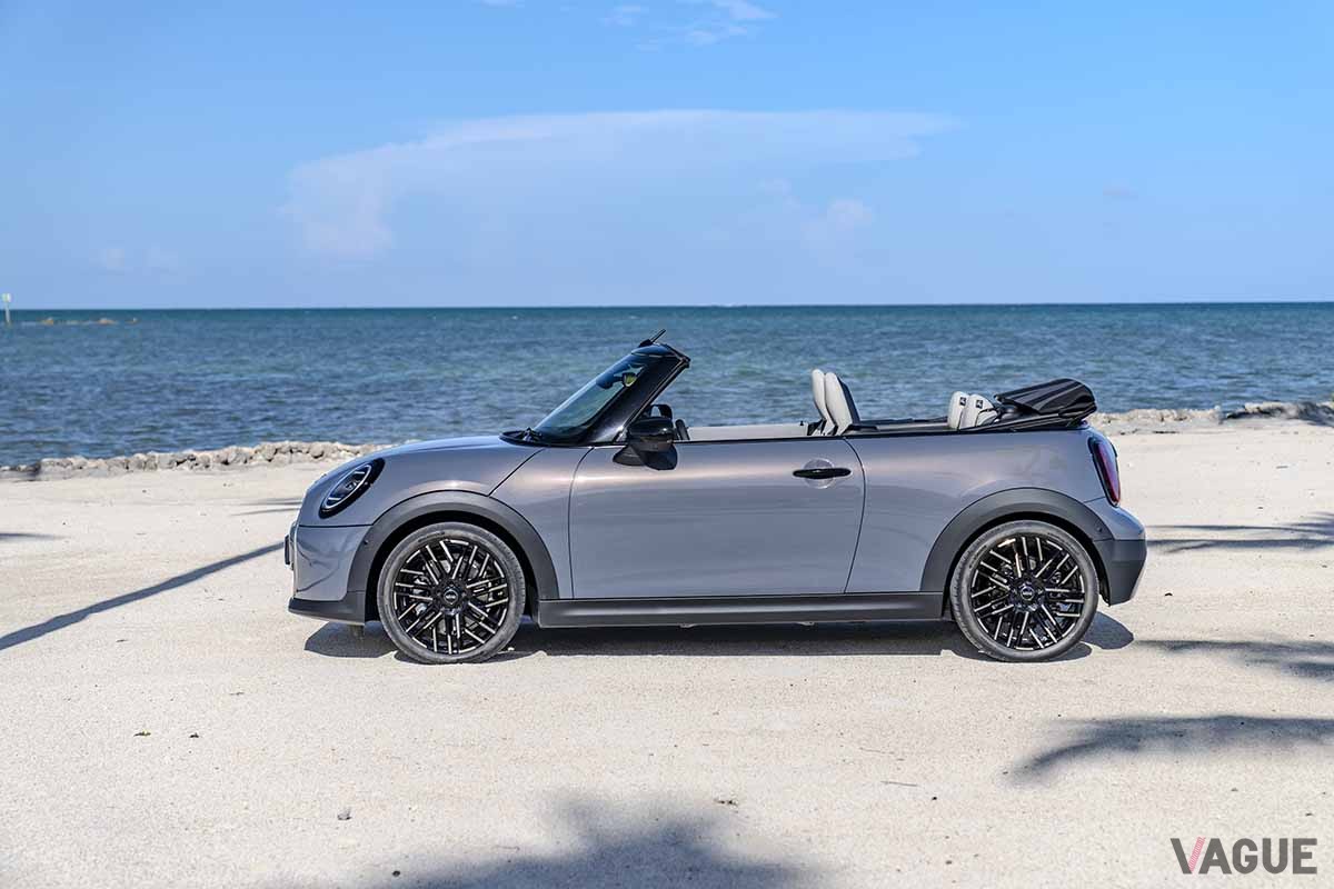新型「ミニ・クーパー コンバーチブル」