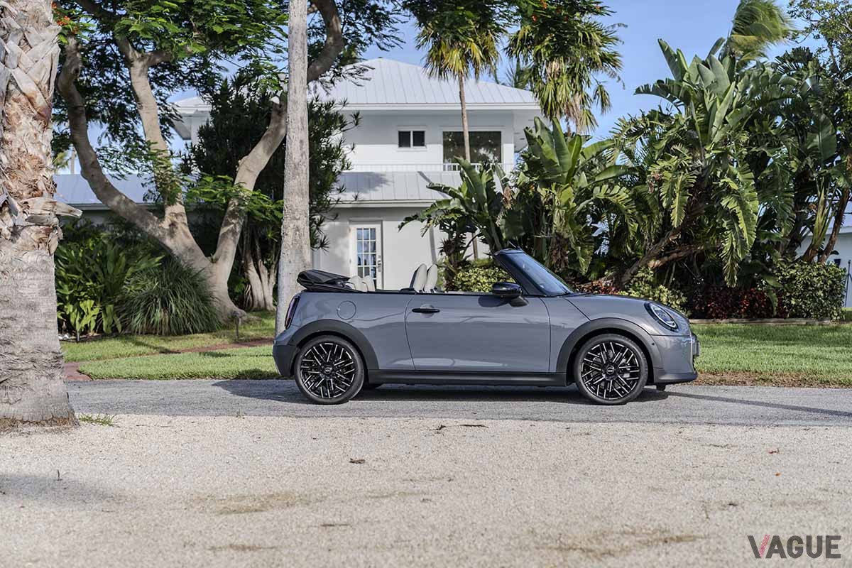 新型「ミニ・クーパー コンバーチブル」